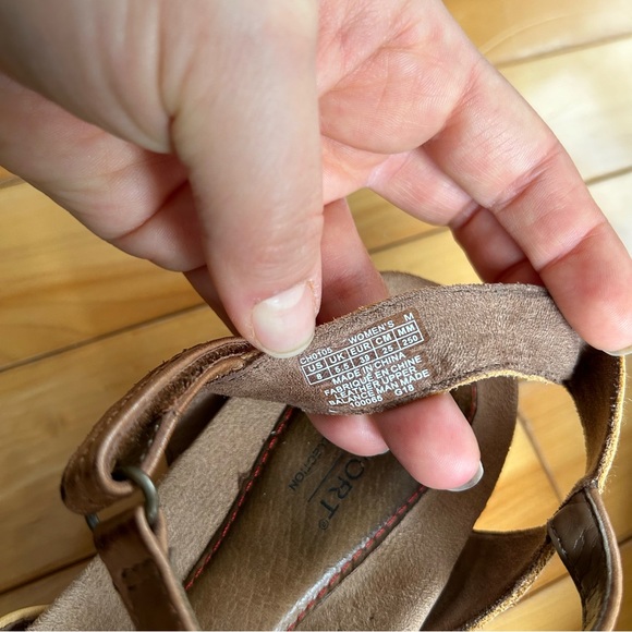 Rockport leather low wedge sandals two toned tan size 8 - Picture 6 of 9